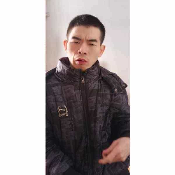33岁岁四川单身帅哥 - 枣庄吉缘网