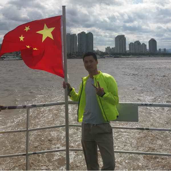 31岁岁浙江单身帅哥 - 枣庄吉缘网
