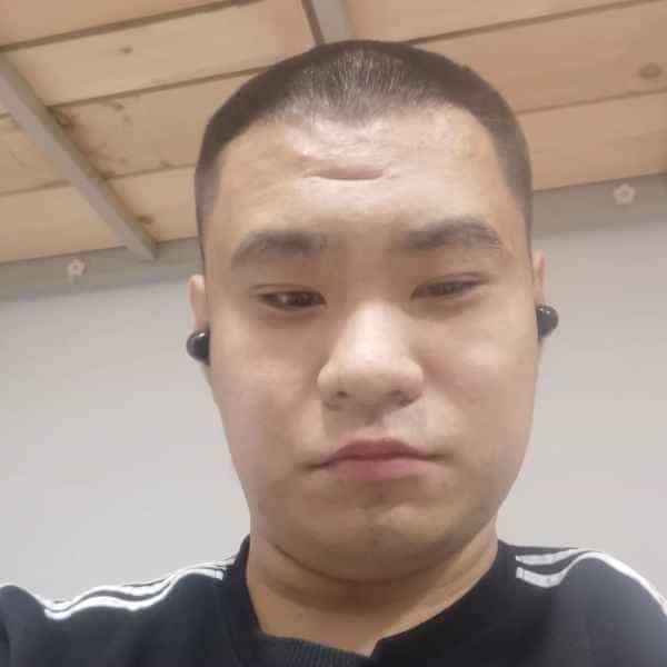 25岁岁山东单身帅哥 - 枣庄吉缘网